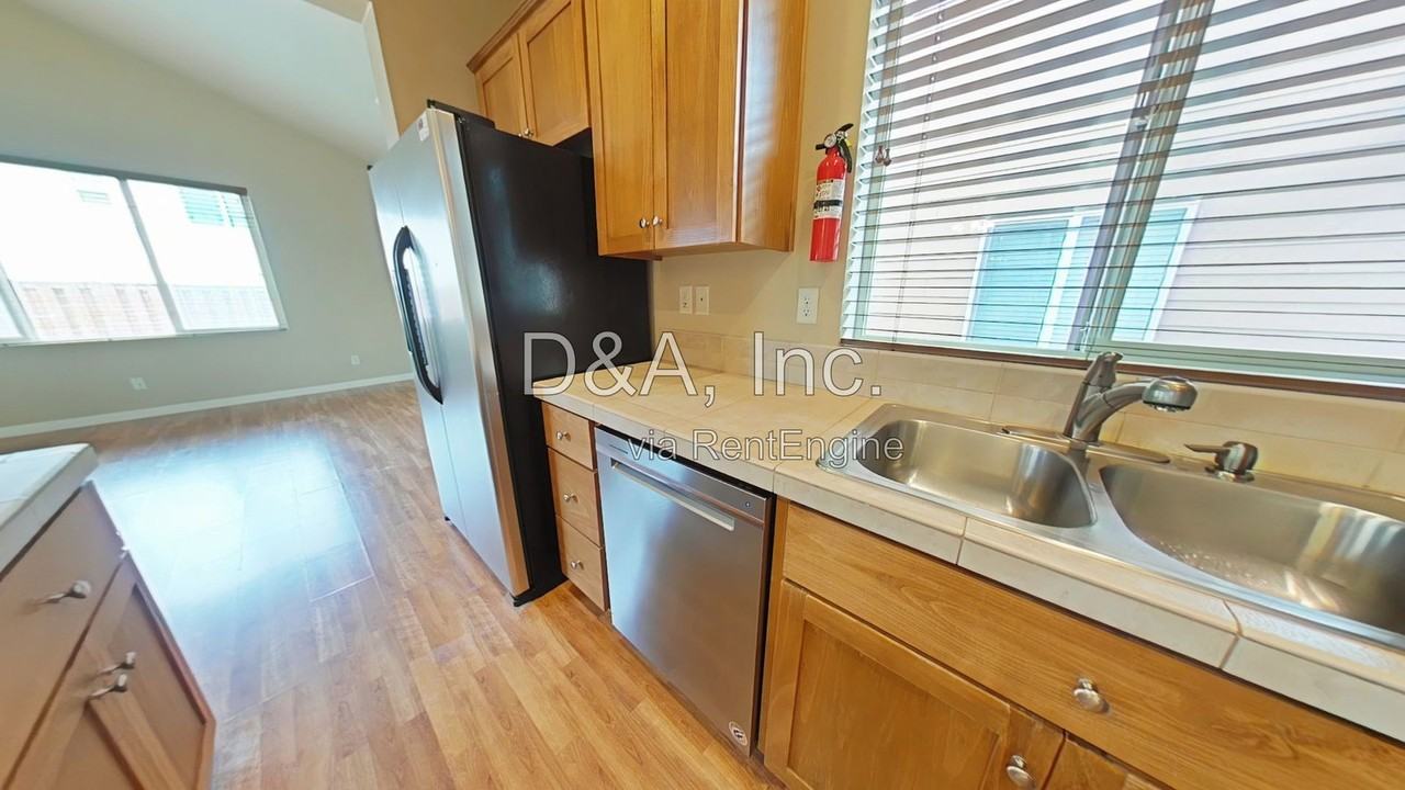 2587 Laura Vista Dr Nw - Photo 6 of 14