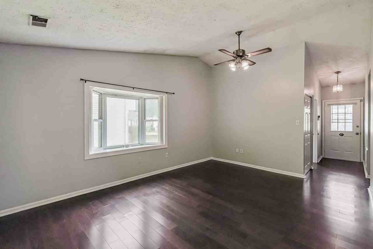 2317 Valery Ct - Photo 2 of 15