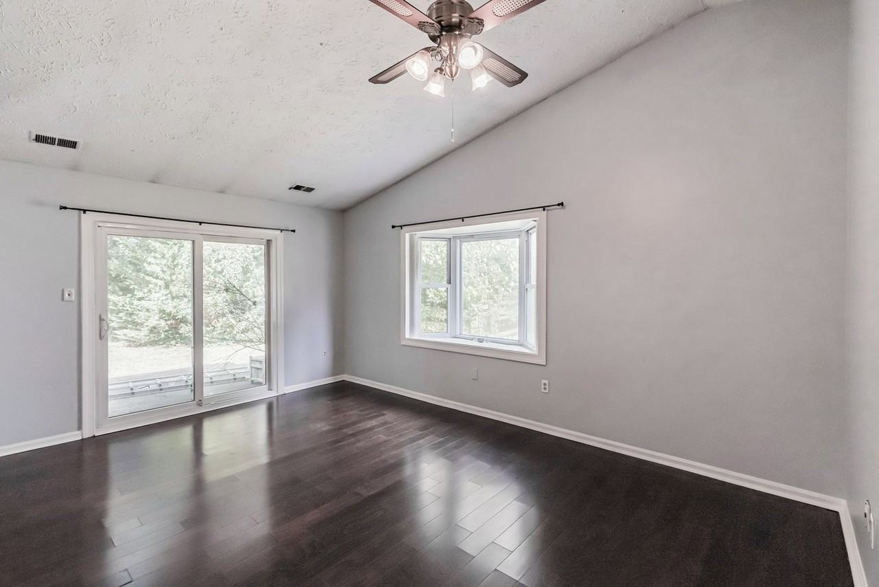 2317 Valery Ct - Photo 3 of 15