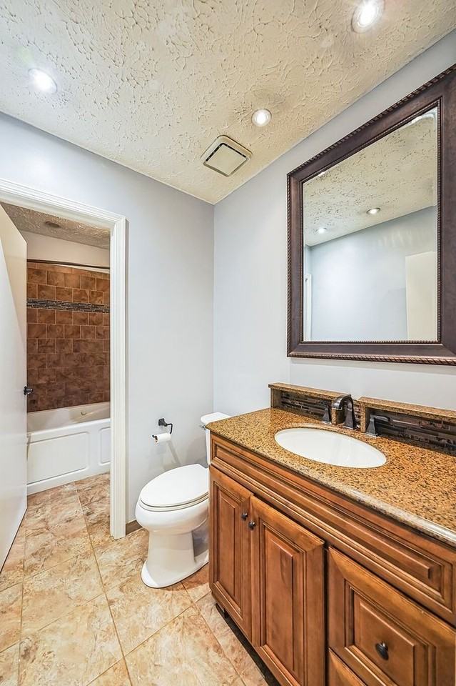 2317 Valery Ct - Photo 7 of 15