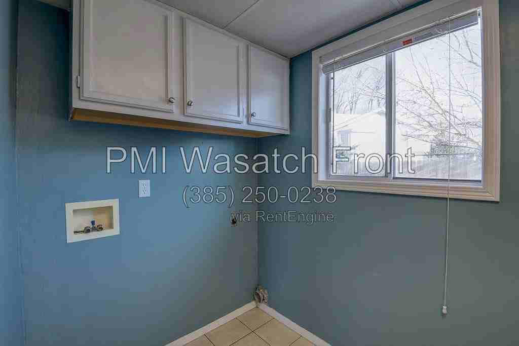 794 E Savannah Ct - Photo 6 of 28