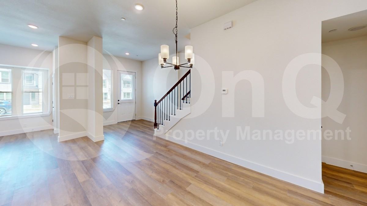 333 Buck Ridge Dr - Photo 5 of 20