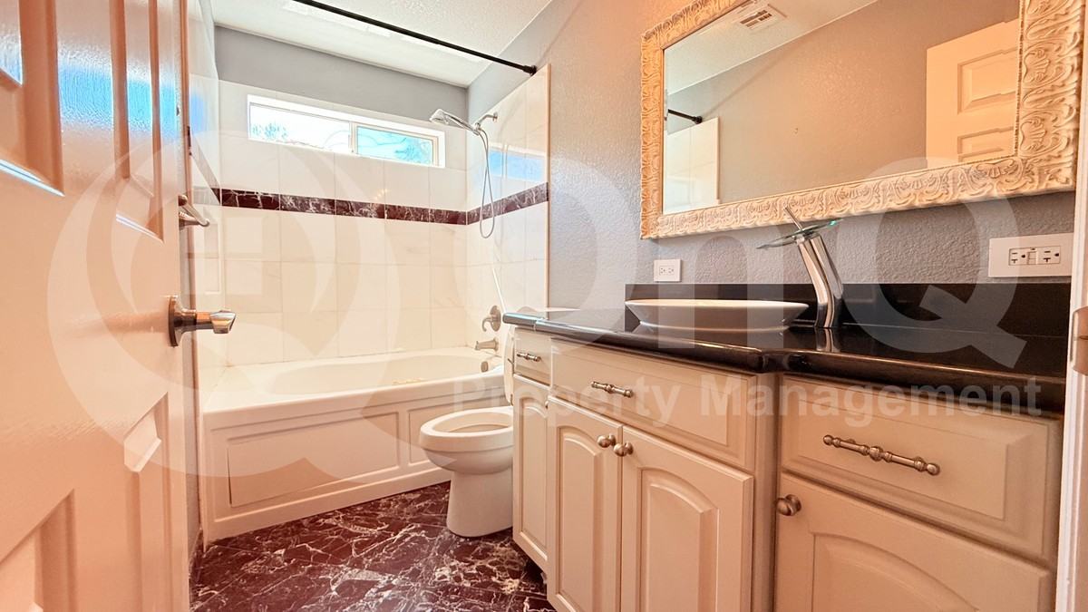 5508 E Kings Ave - Photo 7 of 50
