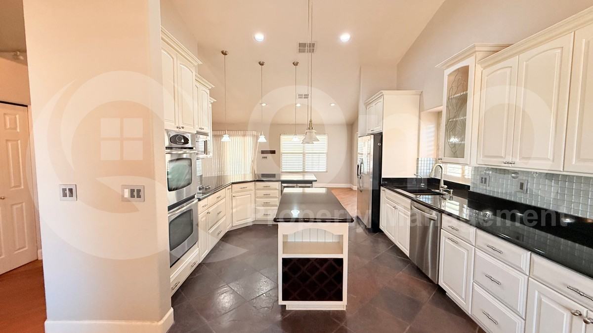 5508 E Kings Ave - Photo 5 of 30