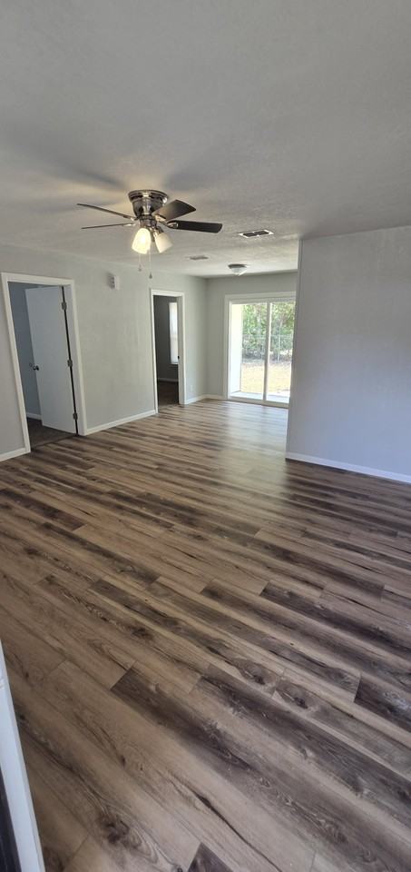 301 Skelly Dr #NA - Photo 3 of 9