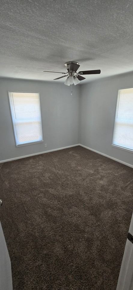 301 Skelly Dr #NA - Photo 6 of 9
