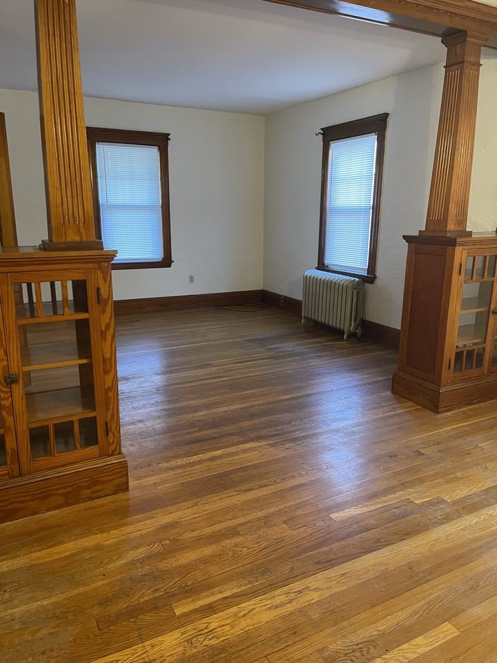 17 Claremont Ave #17 - Photo 3 of 13