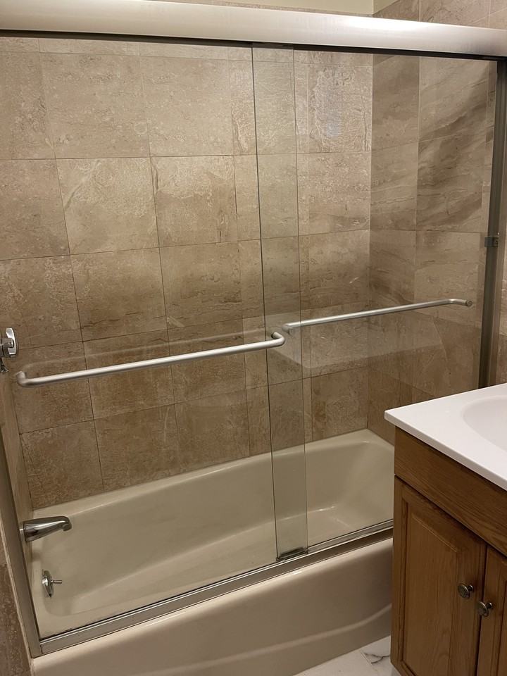 17 Claremont Ave #17 - Photo 6 of 13