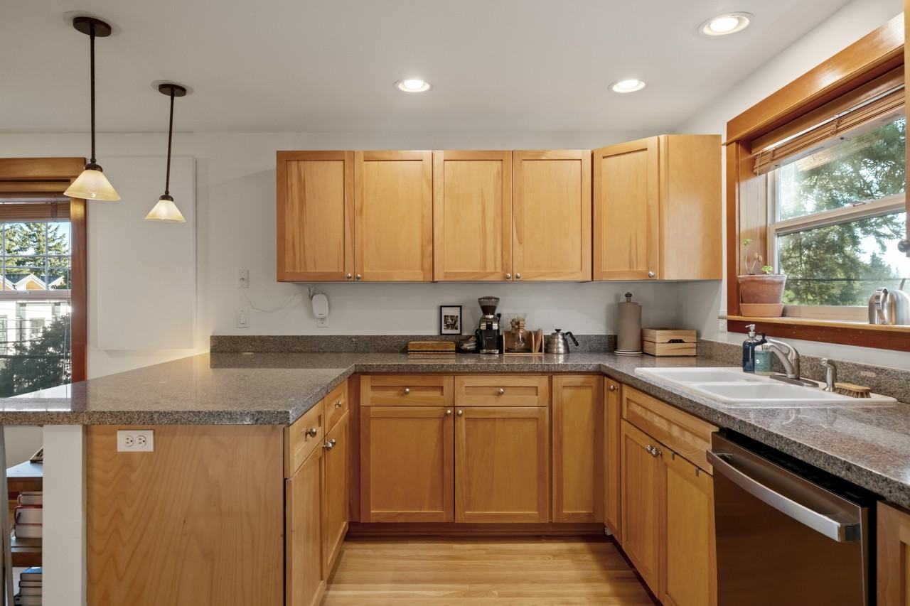 2007 Ne 85th St #NA - Photo 6 of 25