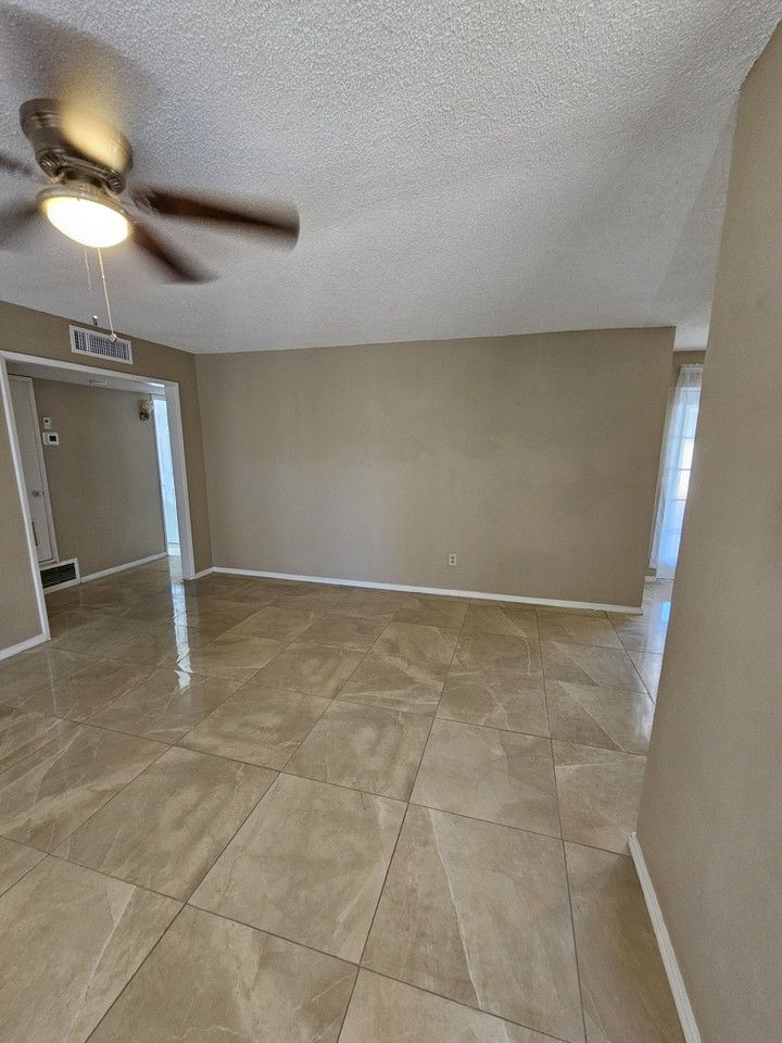3406 W Pierson St #NA - Photo 5 of 34
