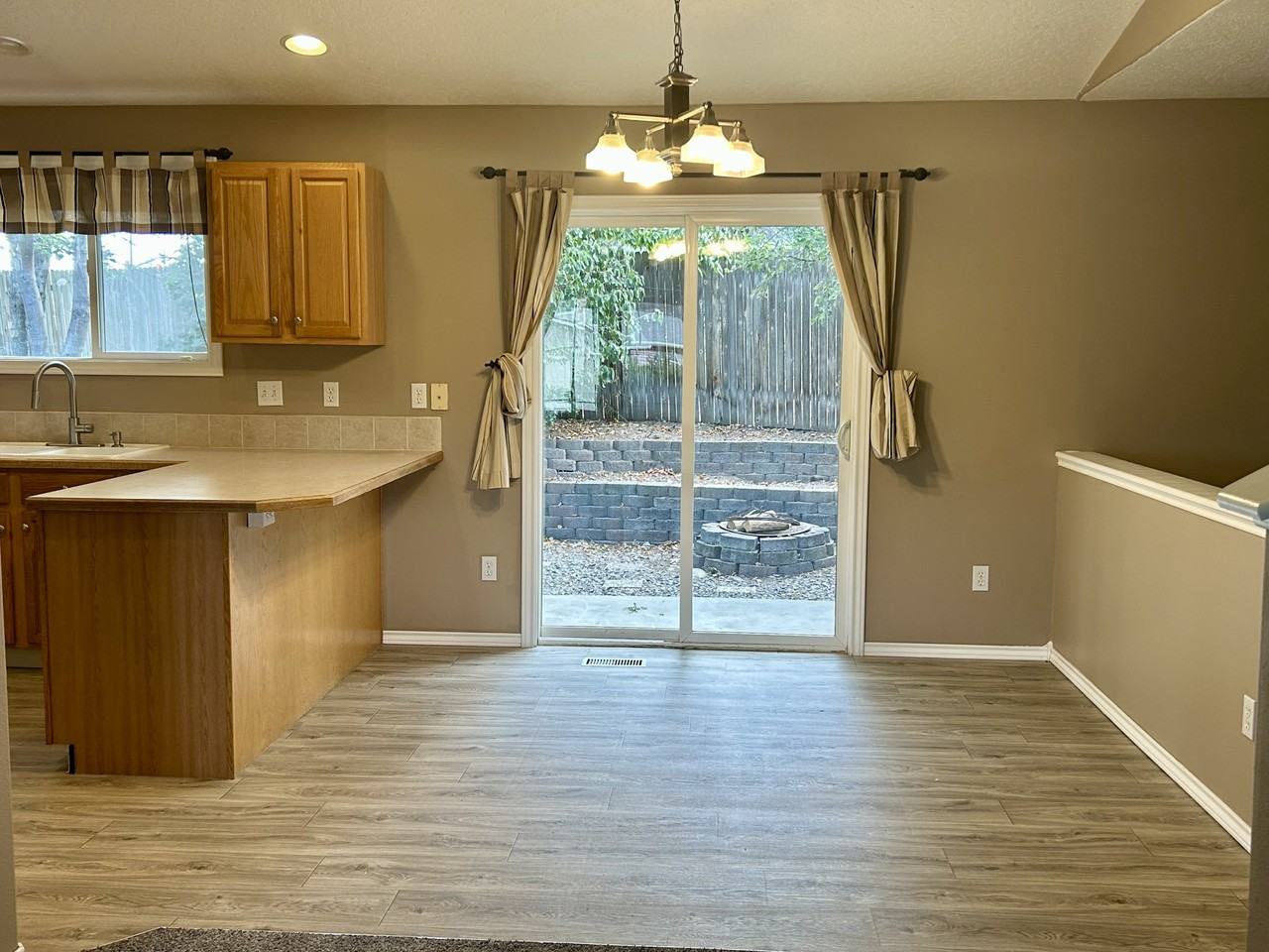 3125 E Beamer Ct #NA - Photo 2 of 14