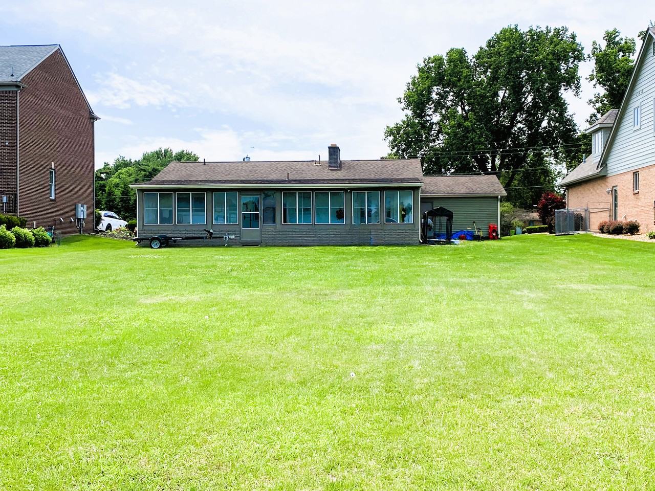 1611 Ludean Dr #NA - Photo 6 of 48