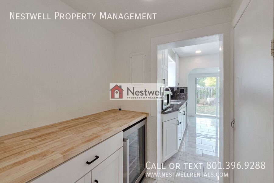 263 G St - Photo 6 of 30