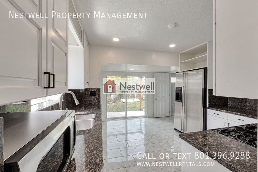 263 G St - Photo 7 of 30