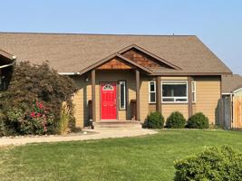 featured image of 2208 N Spar Ln #NA
