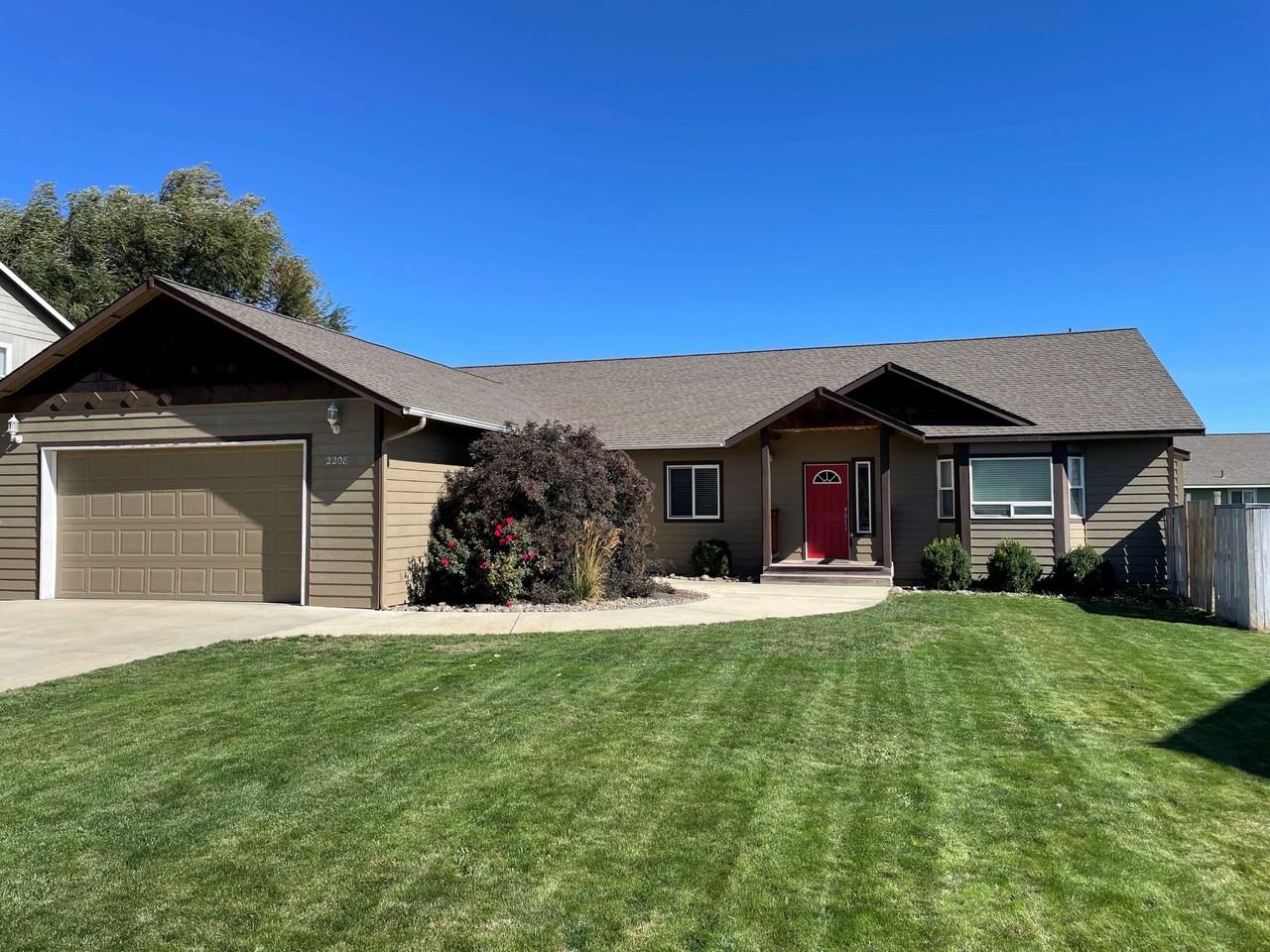 2208 N Spar Ln #NA - Photo 3 of 25
