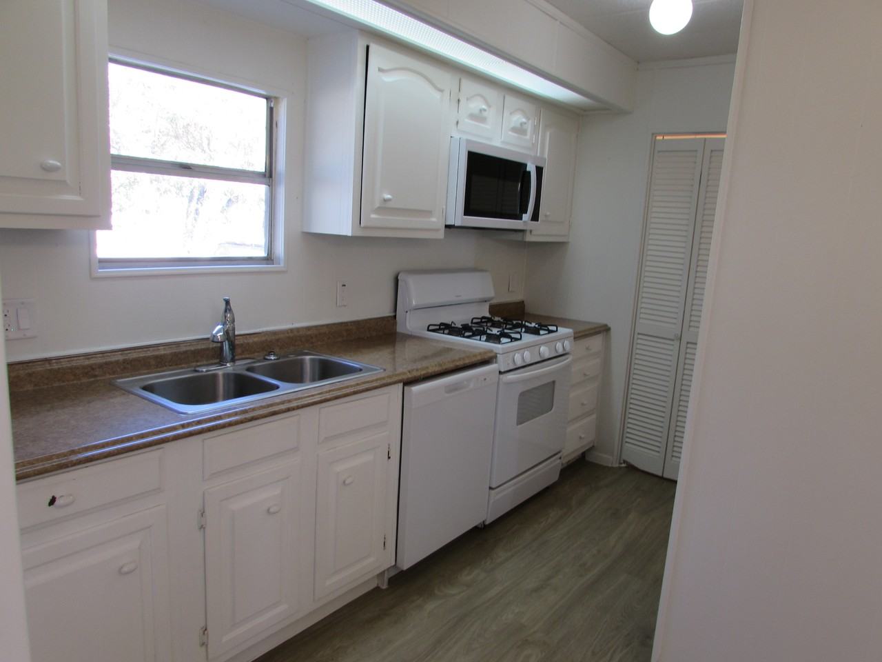 1018 Unit A Fm 812 Farm To Market #NA - Photo 3 of 11