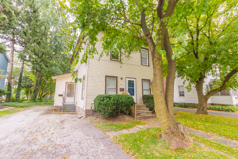 37728 2nd St - Photo 4 of 15