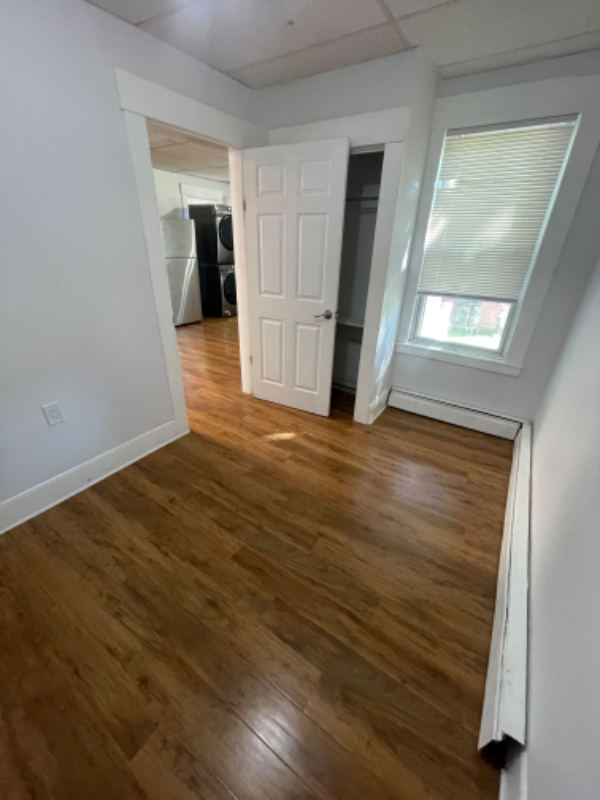 86 Oak St #2 - Photo 5 of 9