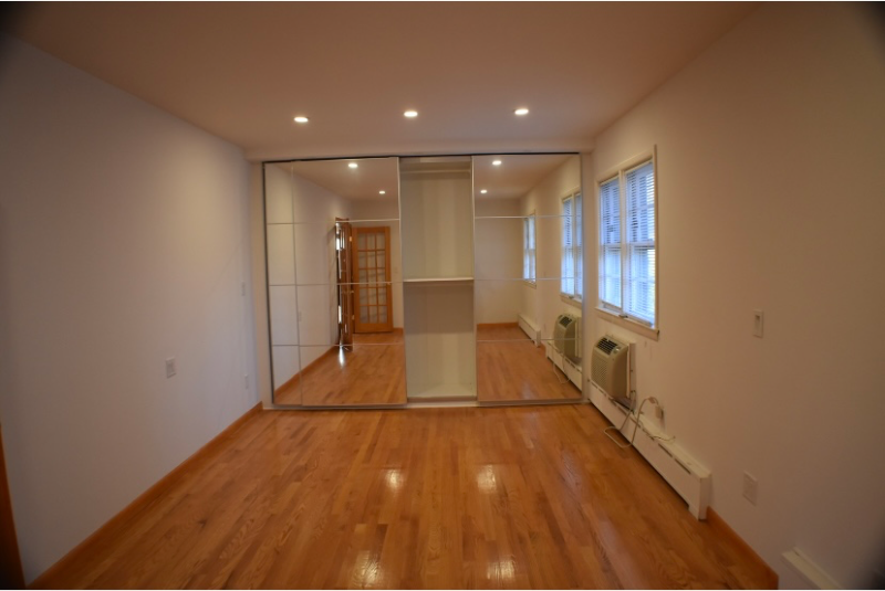 71 Grand Ave - Photo 2 of 23