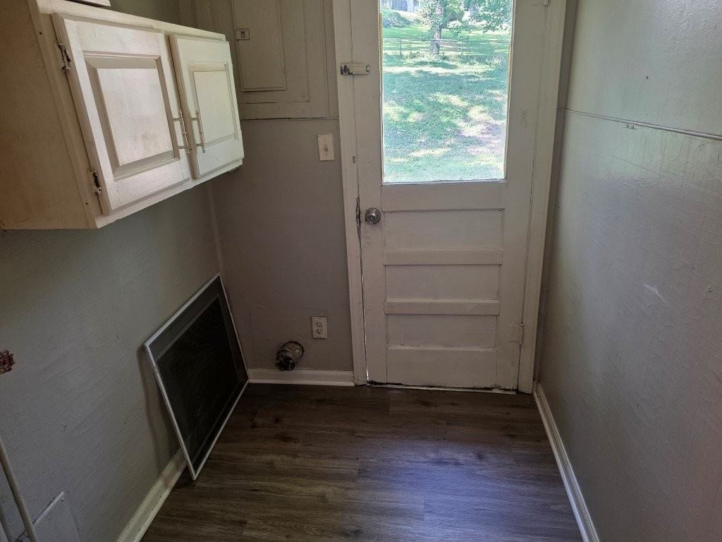 2922 Ne Cates St - Photo 7 of 9