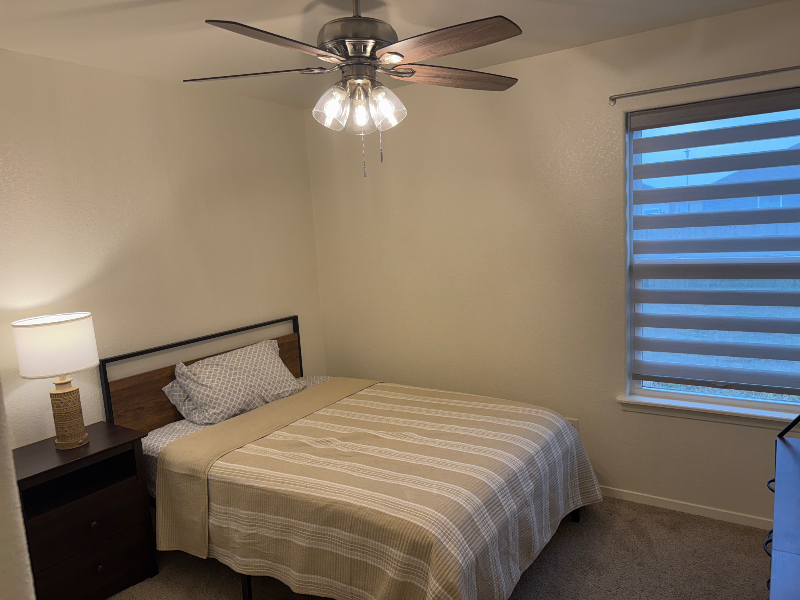 809 Nw 67th Ave - Photo 6 of 7