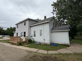 featured image of 1897 E Newberry St