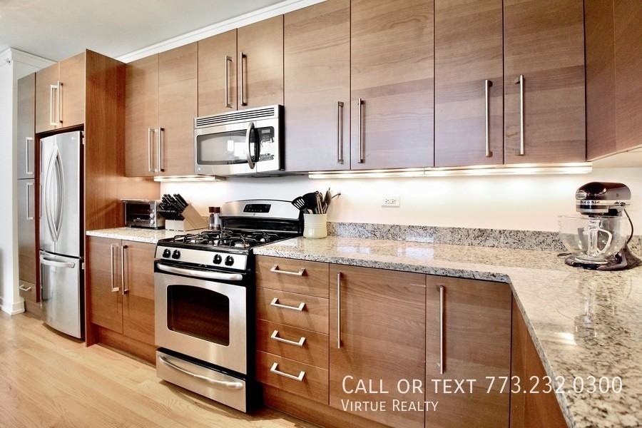 1570 Elmwood Ave #706 - Photo 5 of 26