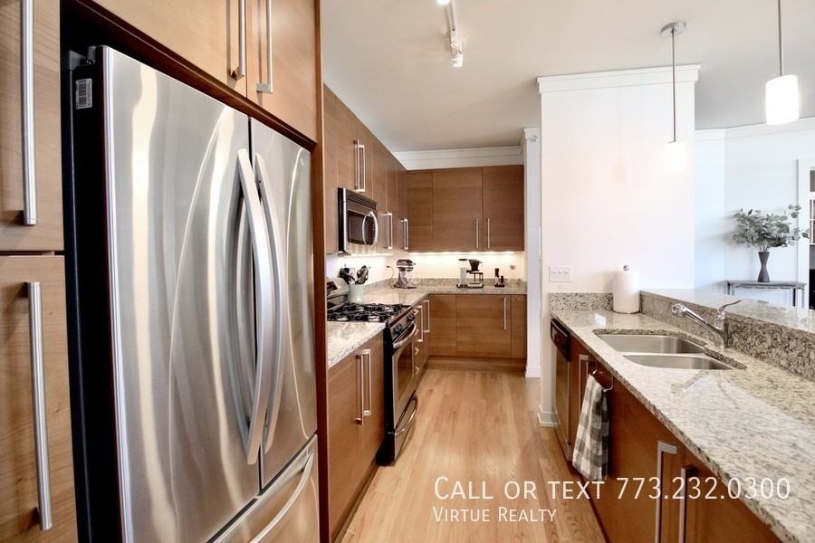 1570 Elmwood Ave #706 - Photo 6 of 26