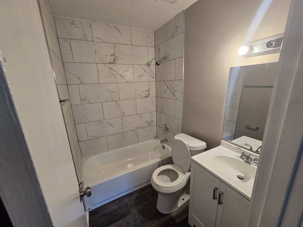 4512 Hurlston Dr - Photo 6 of 10