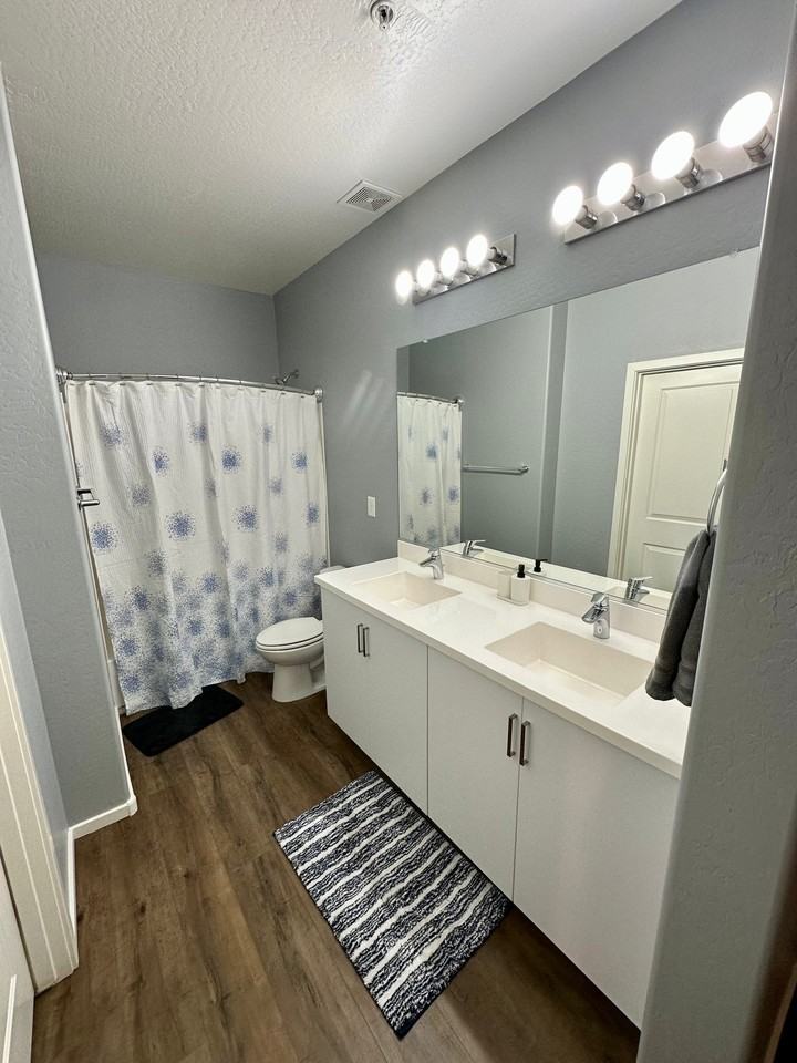 2351 E Hidalgo Ave - Photo 3 of 9