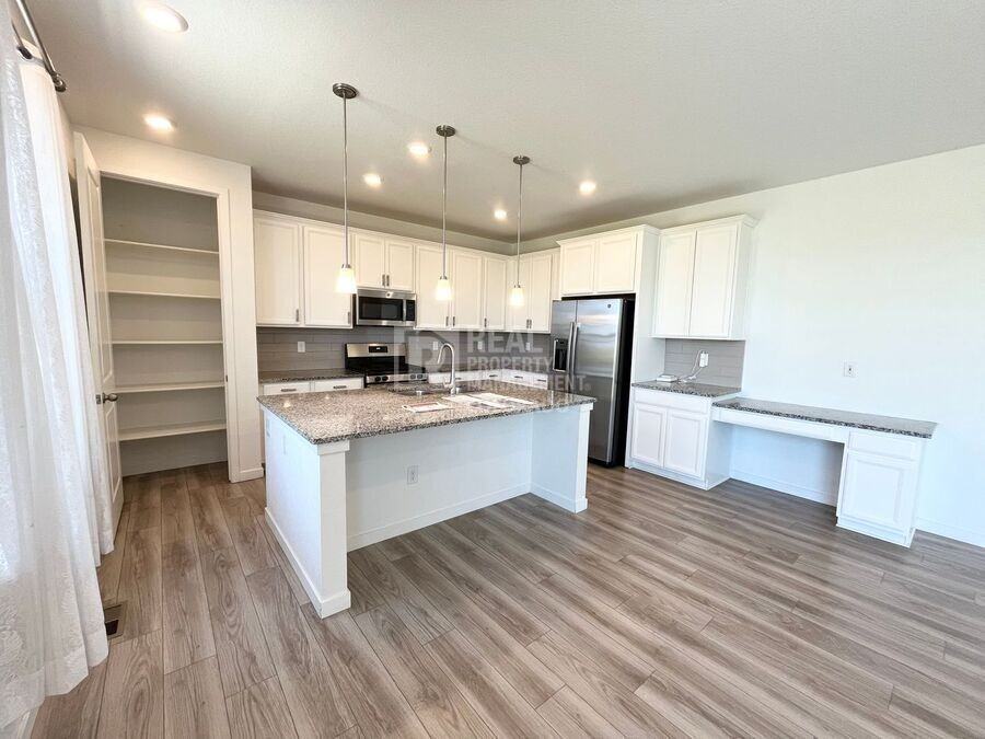 4017 Wyatt Falls Dr - Photo 3 of 34