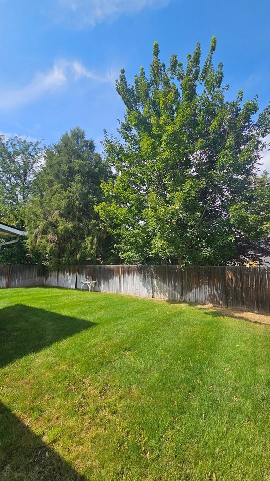 11340 W Ardyce St - Photo 2 of 9