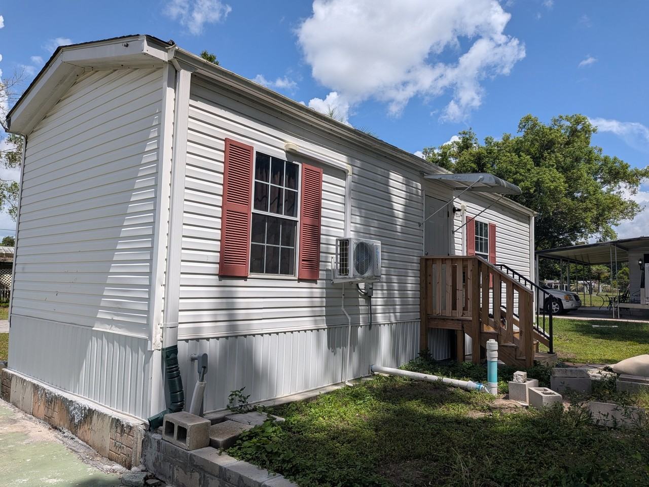 5116 Court St - Photo 2 of 9