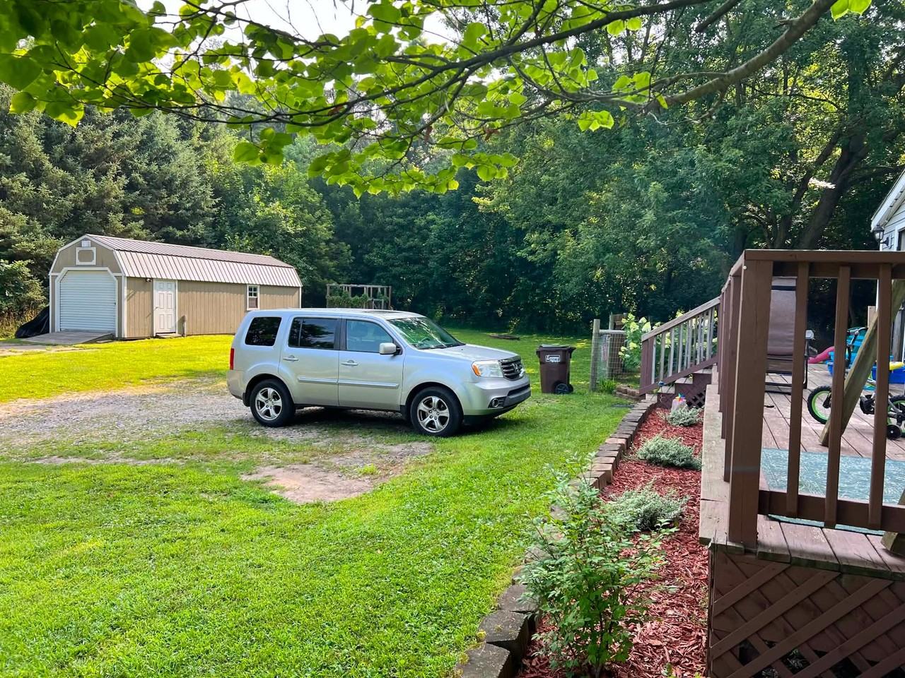 8001 Blackman Rd - Photo 4 of 17