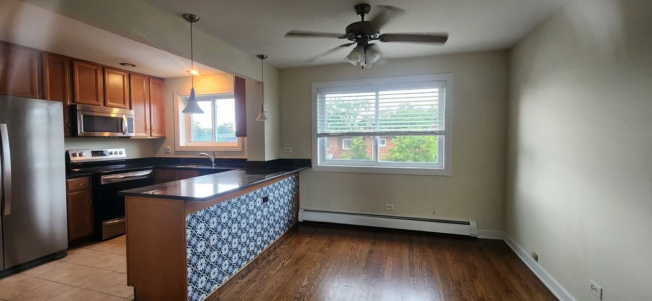 4842 Conrad St #2ndFL - Photo 6 of 13