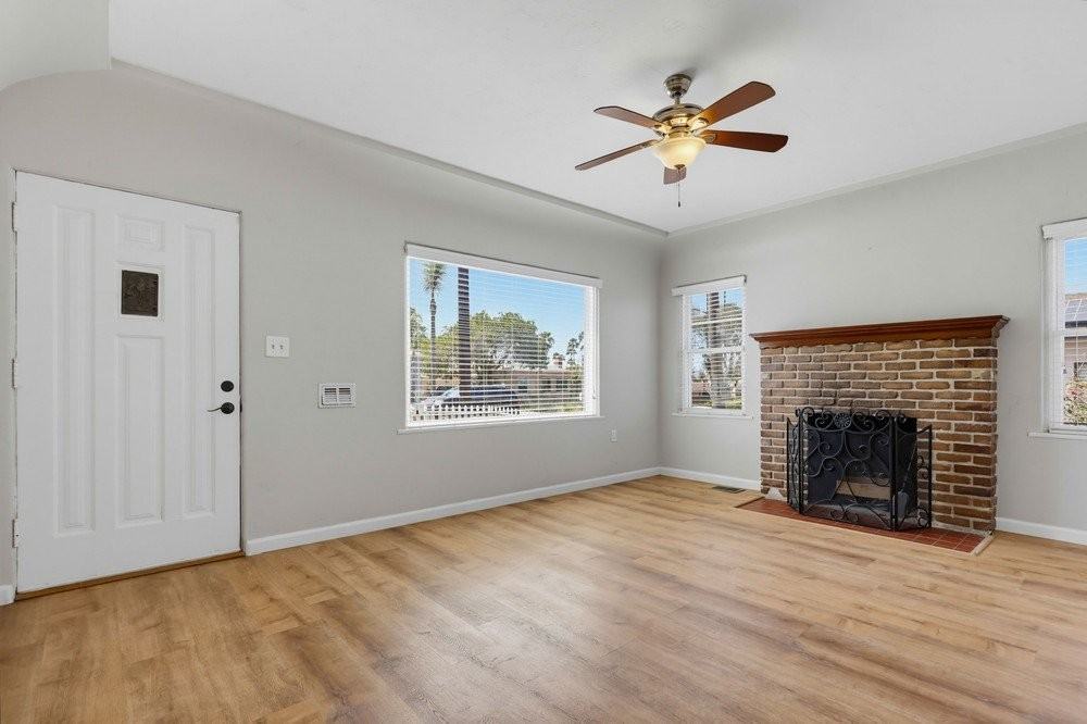 7580 Saranac Ave - Photo 4 of 20