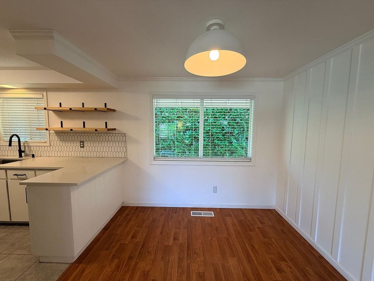 8660 Sw Comanche Way - Photo 7 of 19