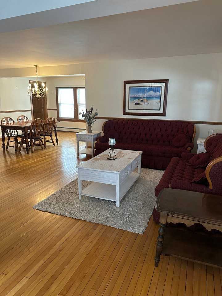 6 M St - Photo 5 of 17