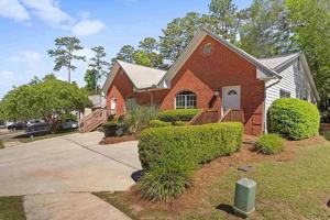 featured image of 3498 Chatelaine Ct