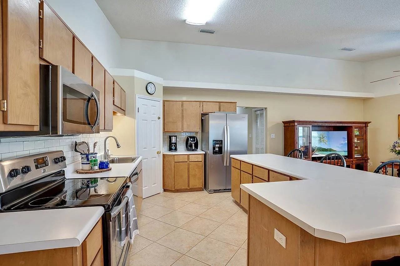 3498 Chatelaine Ct - Photo 7 of 20