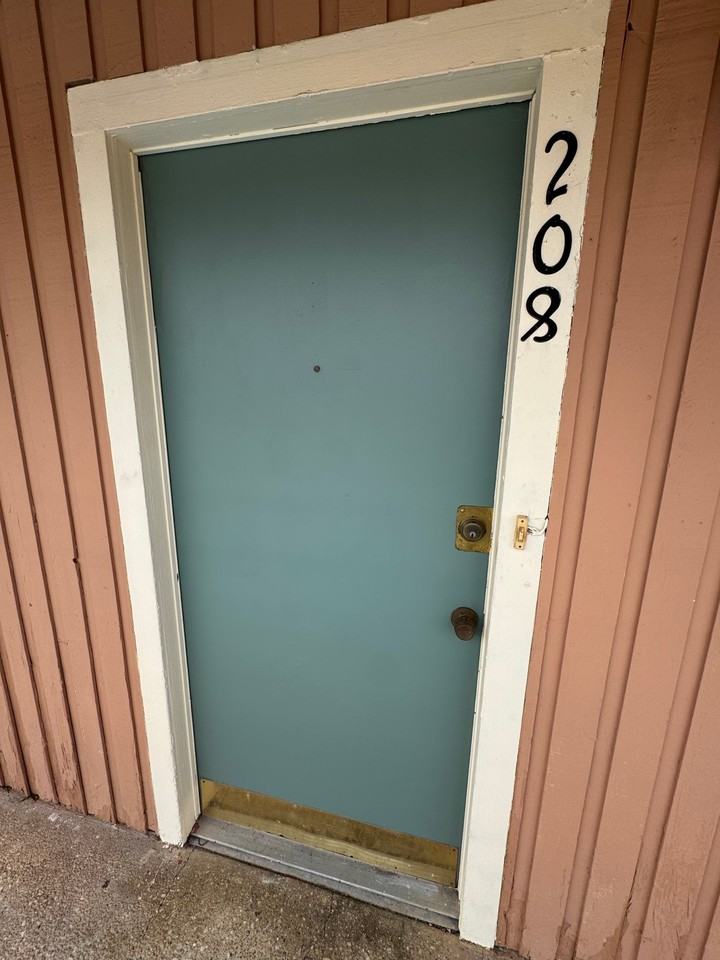 103 Andrews, San Antonio, Tx #208 - Photo 2 of 9