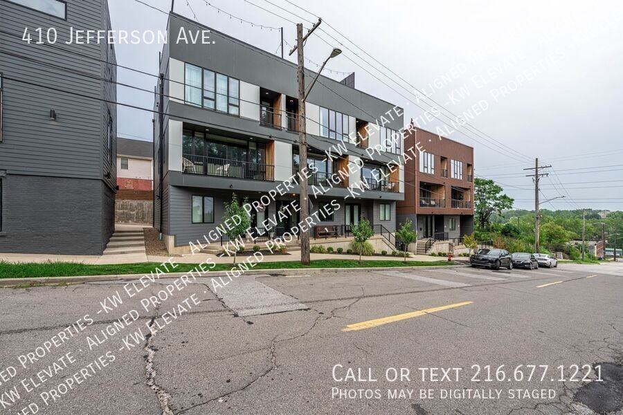 410 Jefferson Ave - Photo 4 of 50