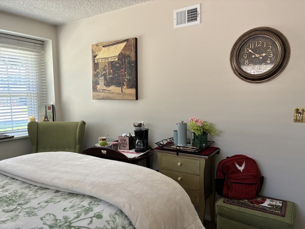 23939 Palomino Dr - Photo 4 of 18