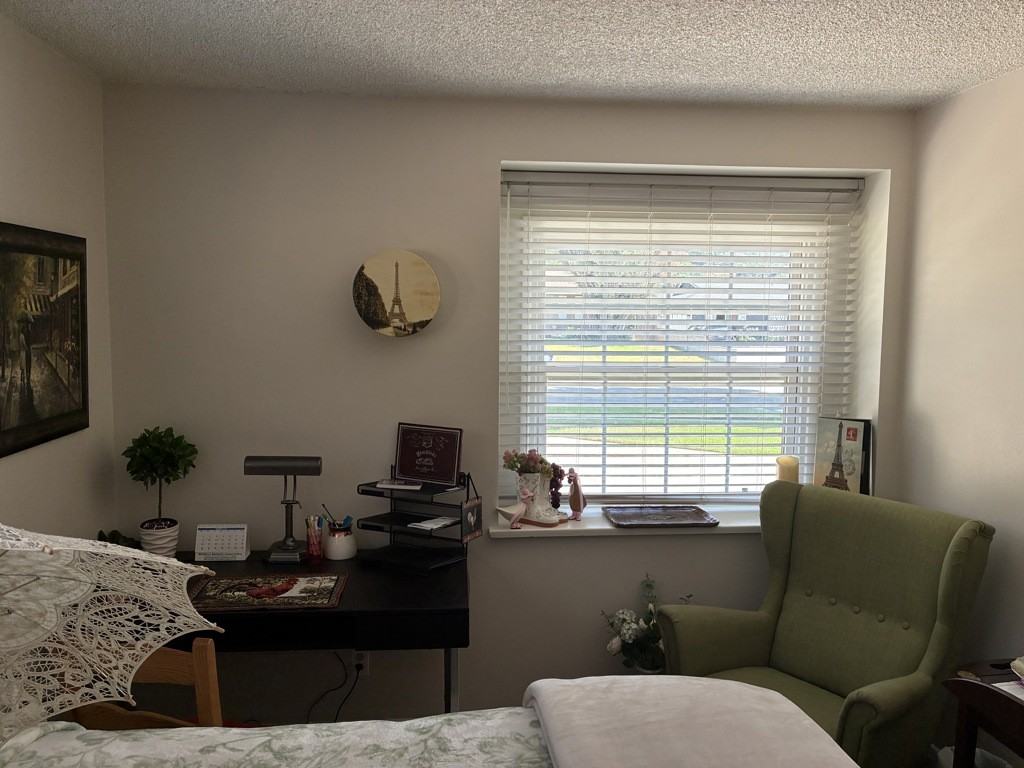23939 Palomino Dr - Photo 5 of 18