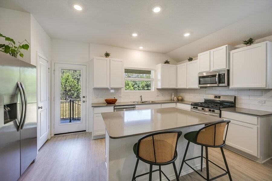 1701 Chapel Ranch Rd - Photo 7 of 28