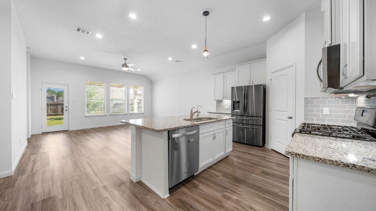 1388 Grays Gully Dr - Photo 3 of 20