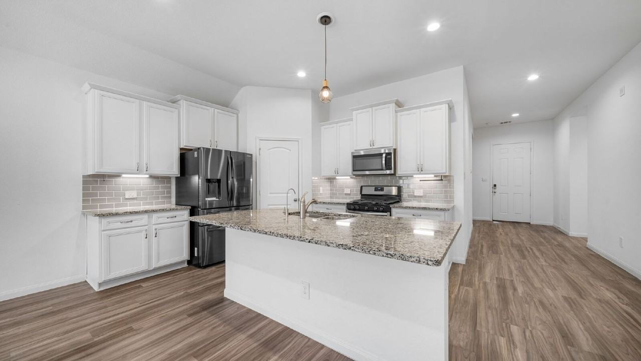 1388 Grays Gully Dr - Photo 5 of 20