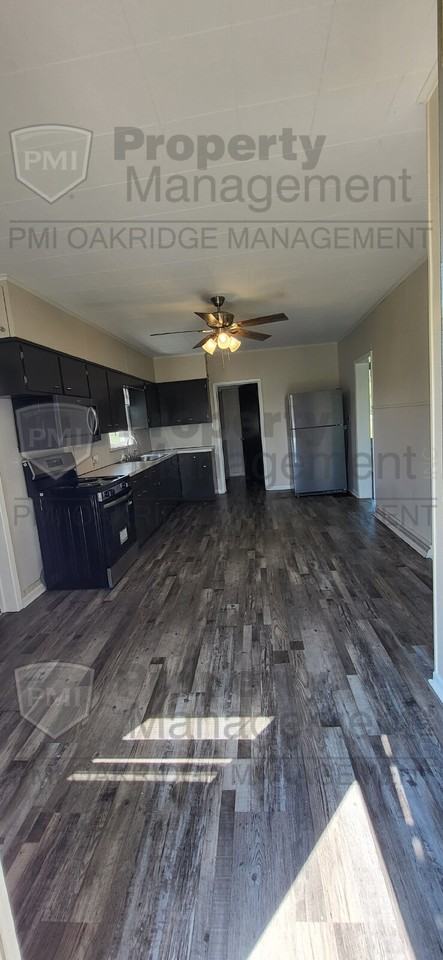 1636 Mckaig Rd - Photo 5 of 14