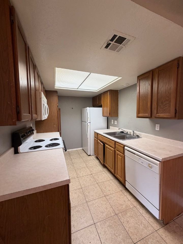 116 Fritts Way - Photo 6 of 21